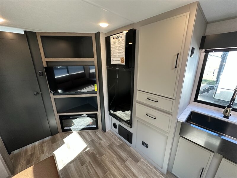 2025 Forest River Vibe 2600RB - Photo 12 - Goshen, IN 46526