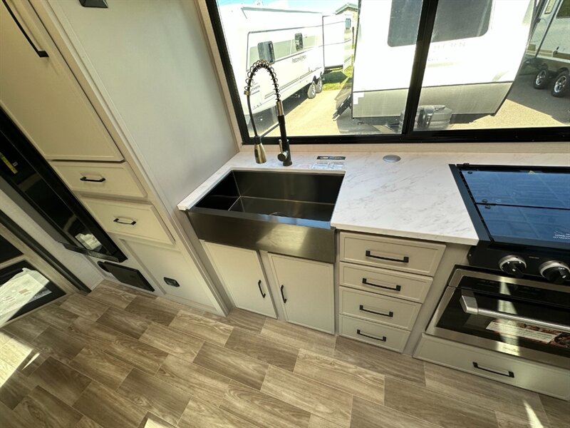 2025 Forest River Vibe 2600RB - Photo 15 - Goshen, IN 46526