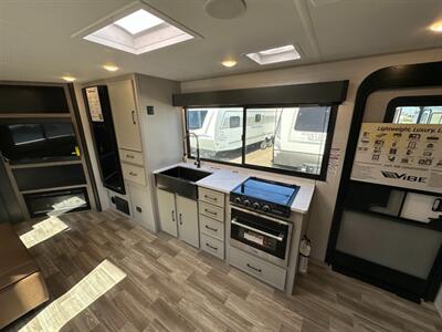 2025 Forest River Vibe 2600RB - Photo 10 - Goshen, IN 46526