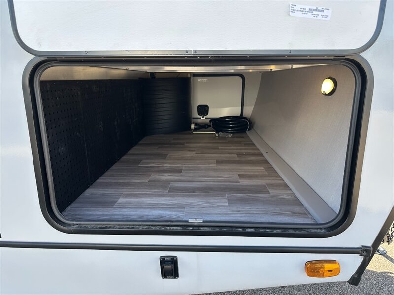 2025 Forest River Vibe 2600RB - Photo 6 - Goshen, IN 46526