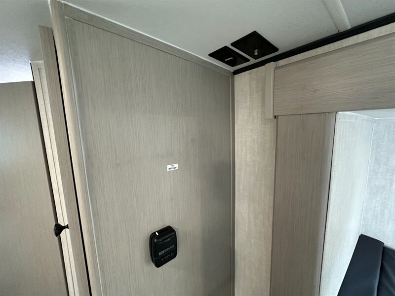 2026 Coachmen Apex Nano 208BHS - Photo 31 - Goshen, IN 46526