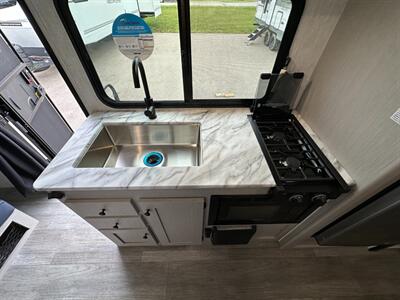 2026 Coachmen Apex Nano 208BHS - Photo 24 - Goshen, IN 46526