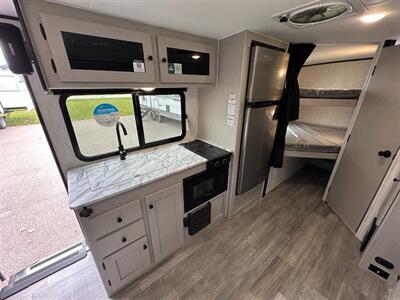 2026 Coachmen Apex Nano 208BHS - Photo 15 - Goshen, IN 46526