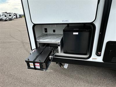 2026 Coachmen Apex Nano 208BHS - Photo 12 - Goshen, IN 46526