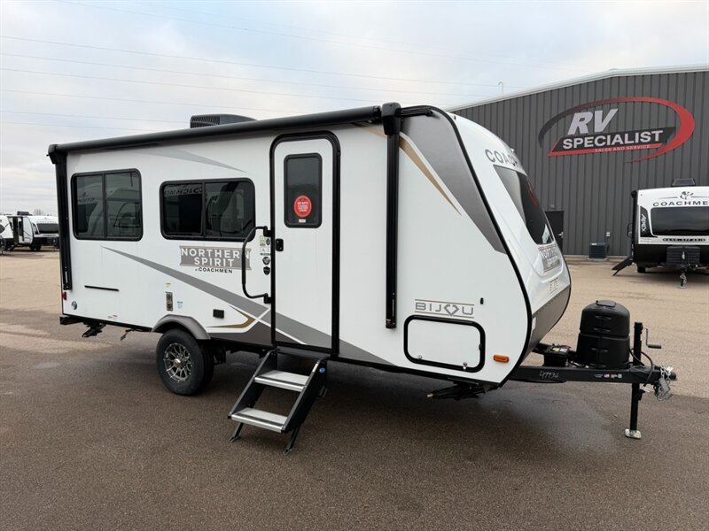 2026 Coachmen Northern Spirit Bijou 15RLB   - Photo 1 - Goshen, IN 46526