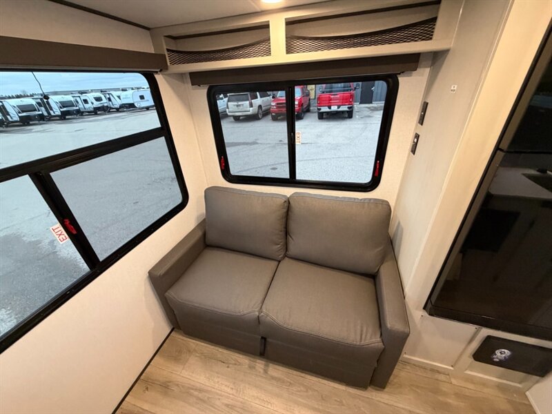 2026 Coachmen Northern Spirit Bijou 15RLB - Photo 9 - Goshen, IN 46526