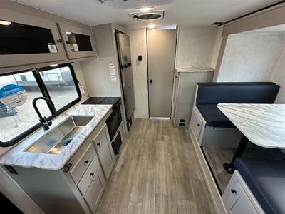 2026 Coachmen Apex Nano 203RBK   - Photo 12 - Goshen, IN 46526