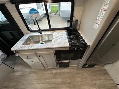 2026 Coachmen Apex Nano 203RBK   - Photo 17 - Goshen, IN 46526