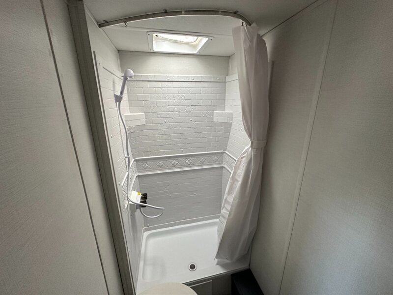 2025 Prime Time Avenger 25MKO - Photo 23 - Goshen, IN 46526