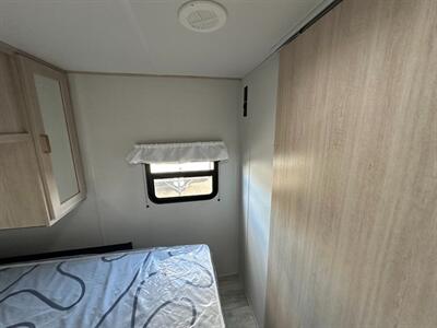 2025 Prime Time Avenger 25MKO - Photo 21 - Goshen, IN 46526