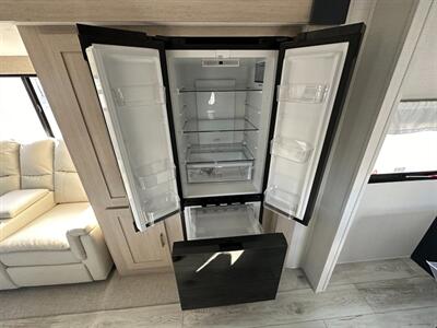 2025 Prime Time Avenger 25MKO - Photo 19 - Goshen, IN 46526