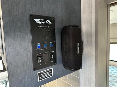 2026 Coachmen Apex Ultra-Lite 246BARV - Photo 37 - Goshen, IN 46526