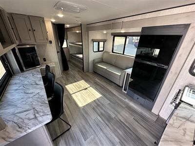 2026 Coachmen Apex Ultra-Lite 246BARV - Photo 19 - Goshen, IN 46526