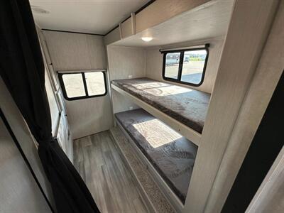 2026 Coachmen Apex Ultra-Lite 246BARV - Photo 27 - Goshen, IN 46526