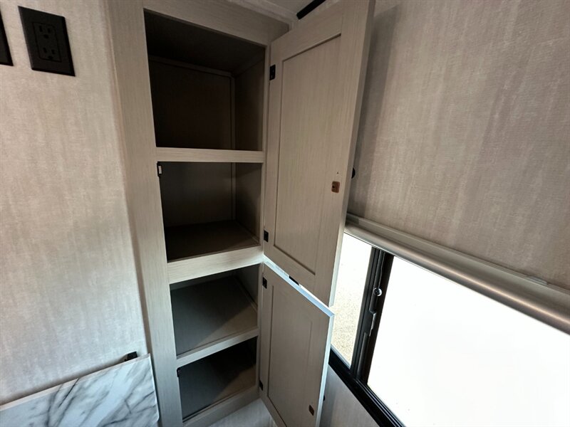 2026 Coachmen Apex Ultra-Lite 246BARV - Photo 29 - Goshen, IN 46526