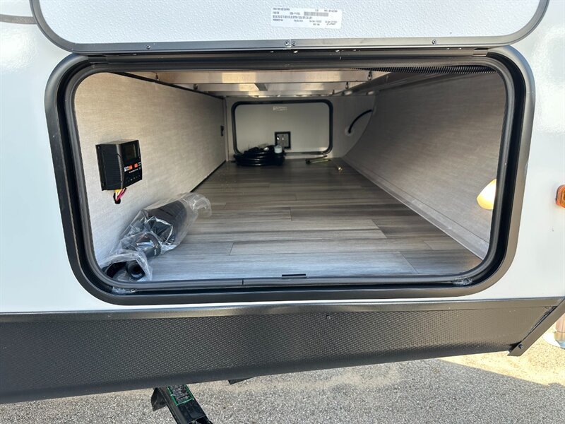 2026 Coachmen Apex Ultra-Lite 246BARV - Photo 12 - Goshen, IN 46526