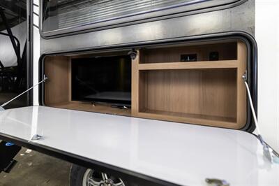 2026 Coachmen Apex Nano 216RKS - Photo 11 - Goshen, IN 46526