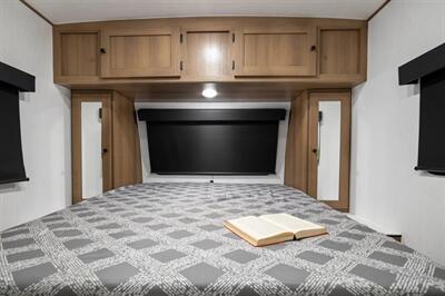 2026 Coachmen Apex Nano 216RKS - Photo 8 - Goshen, IN 46526