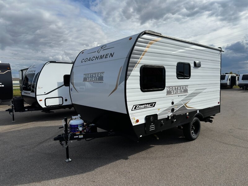 2026 Coachmen Northern Spirit Compact 160RE - Photo 4 - Goshen, IN 46526