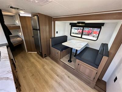 2026 Coachmen Apex Nano 228BHS   - Photo 11 - Goshen, IN 46526