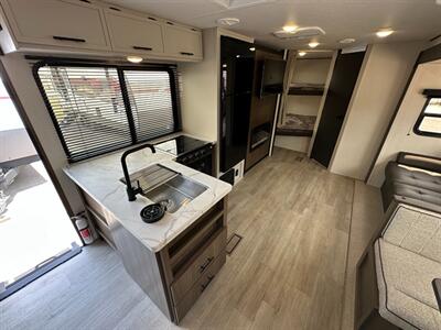 2026 Prime Time Avenger 26DBS   - Photo 15 - Goshen, IN 46526