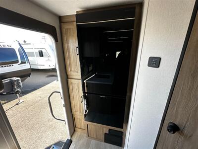 2026 Coachmen Freedom Express Select 19SE   - Photo 22 - Goshen, IN 46526