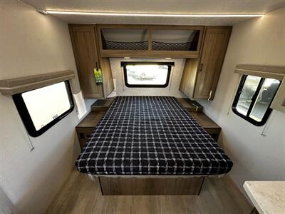 2026 Coachmen Freedom Express Select 19SE   - Photo 11 - Goshen, IN 46526