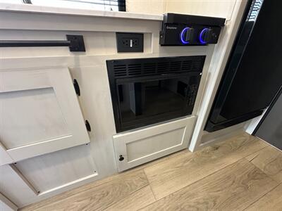 2026 Coachmen Northern Spirit Bijou 17BHB   - Photo 35 - Goshen, IN 46526