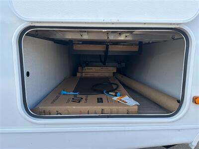 2026 Coachmen Freedom Express Ultra Lite 245RKS - Photo 8 - Goshen, IN 46526