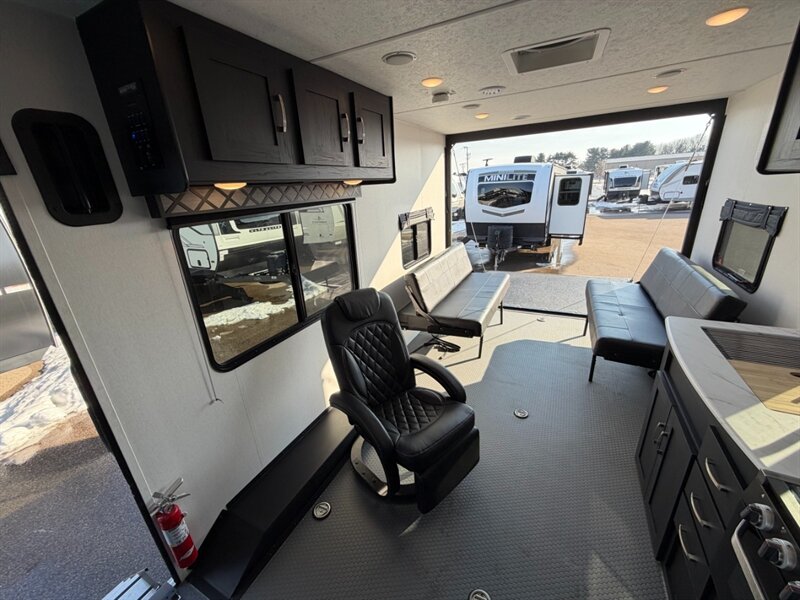 2024 Forest River Work And Play 21LT - Photo 11 - Goshen, IN 46526