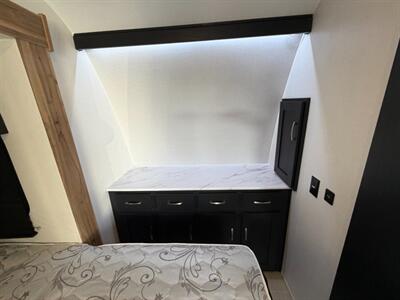 2024 Forest River Work And Play 21LT - Photo 17 - Goshen, IN 46526