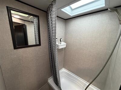 2022 Jayco Jay Flight SLX 195RB   - Photo 18 - Goshen, IN 46526