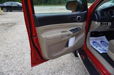2012 Toyota Tacoma PreRunner SR5 - Photo 25 - Bogalusa, LA 70427