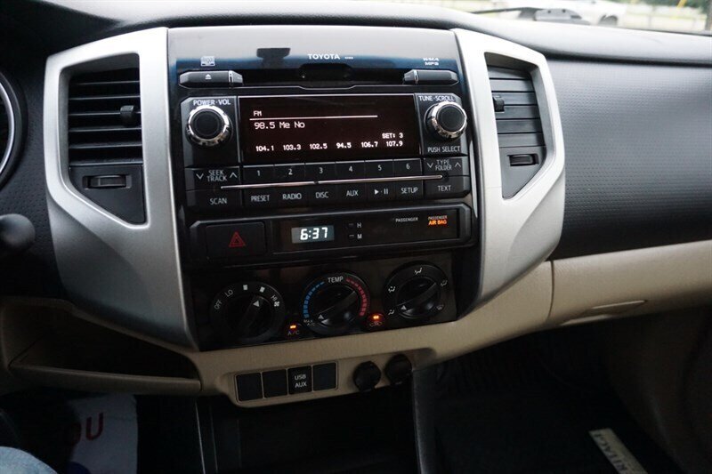 2012 Toyota Tacoma PreRunner SR5 - Photo 34 - Bogalusa, LA 70427