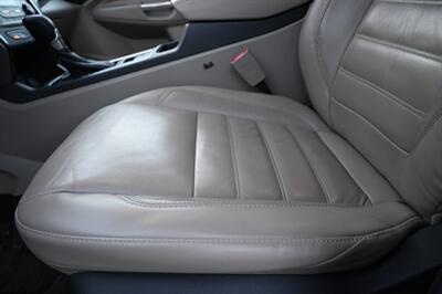 2017 Ford Escape SE   - Photo 22 - Norwalk, CA 90650-2241