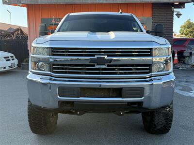 2015 Chevrolet Silverado 2500 LT - Photo 2 - Norwalk, CA 90650-2241