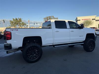 2015 Chevrolet Silverado 2500 LT - Photo 12 - Norwalk, CA 90650-2241