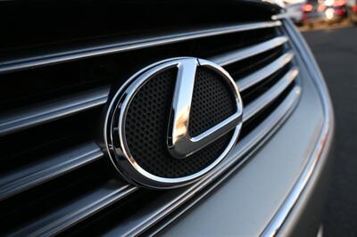 2003 Lexus SC 430 - Photo 52 - Norwalk, CA 90650-2241