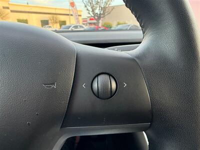 2020 Tesla Model 3 Standard Range Plus - Photo 26 - Norwalk, CA 90650-2241