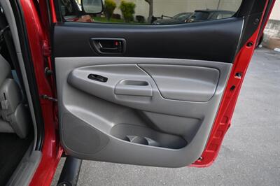 2013 Toyota Tacoma V6   - Photo 43 - Norwalk, CA 90650-2241