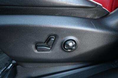 2020 Chrysler Pacifica Hybrid Limited Red S   - Photo 24 - Norwalk, CA 90650-2241