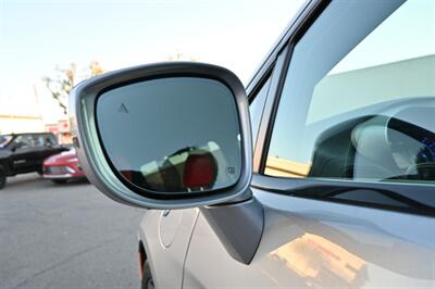 2020 Chrysler Pacifica Hybrid Limited Red S   - Photo 16 - Norwalk, CA 90650-2241