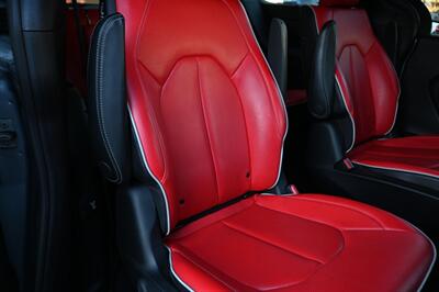 2020 Chrysler Pacifica Hybrid Limited Red S   - Photo 46 - Norwalk, CA 90650-2241