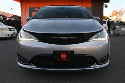 2020 Chrysler Pacifica Hybrid Limited Red S   - Photo 2 - Norwalk, CA 90650-2241