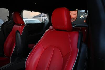 2020 Chrysler Pacifica Hybrid Limited Red S   - Photo 37 - Norwalk, CA 90650-2241