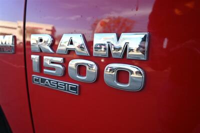 2019 RAM 1500 Classic Big Horn   - Photo 16 - Norwalk, CA 90650-2241