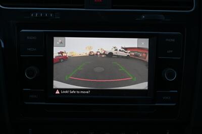 2021 Volkswagen Golf TSI - Photo 32 - Norwalk, CA 90650-2241