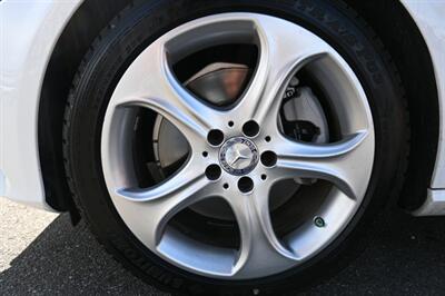 2017 Mercedes-Benz C 300   - Photo 15 - Norwalk, CA 90650-2241