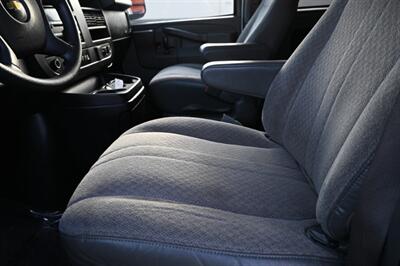 2017 Chevrolet Express LT 3500   - Photo 16 - Norwalk, CA 90650-2241