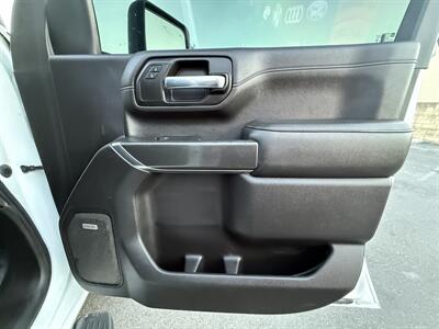 2020 GMC Sierra 2500HD AT4 - Photo 33 - Norwalk, CA 90650-2241